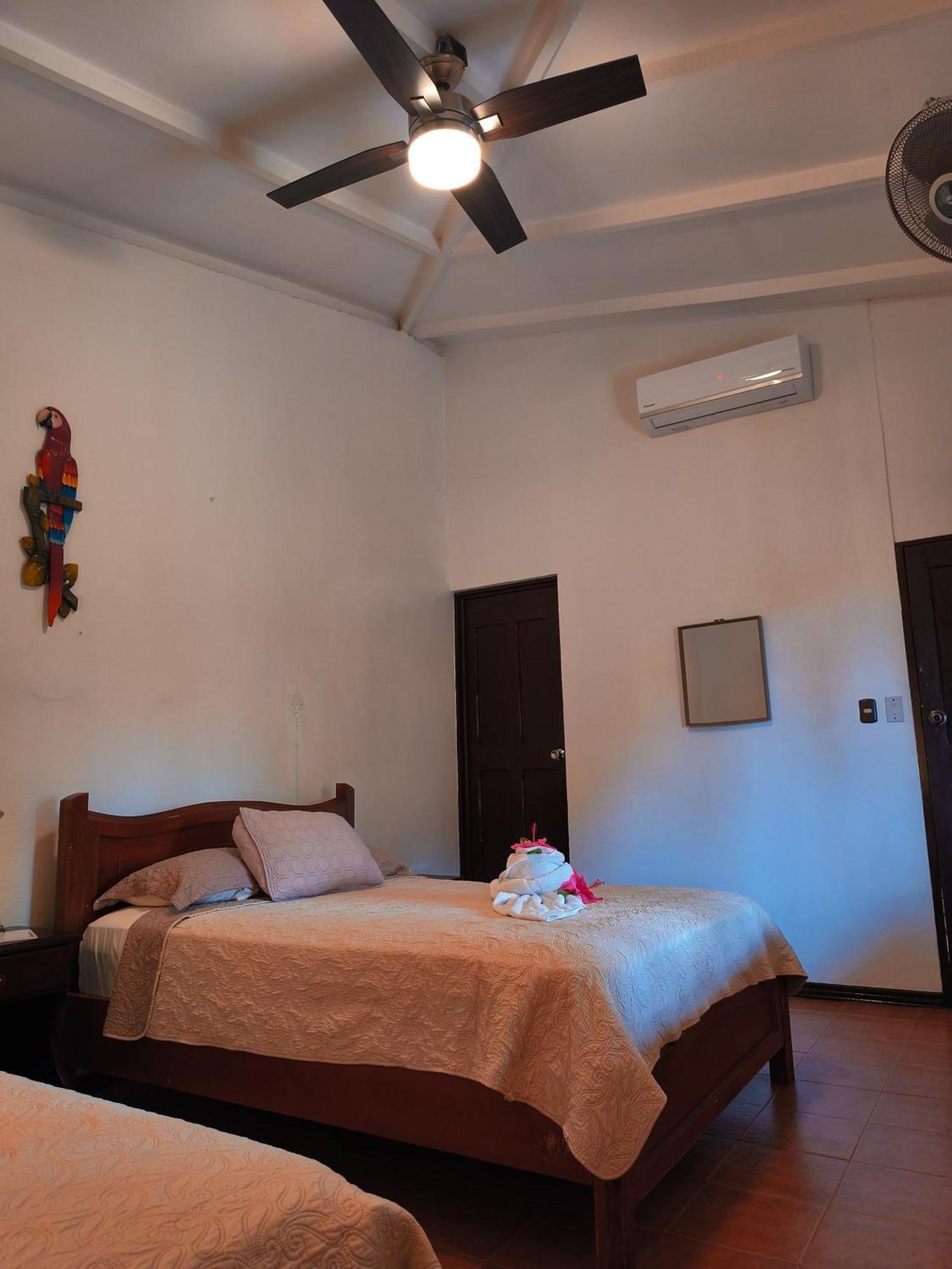 La Laguna Del Lagarto Eco-Lodge Pital  Eksteriør bilde